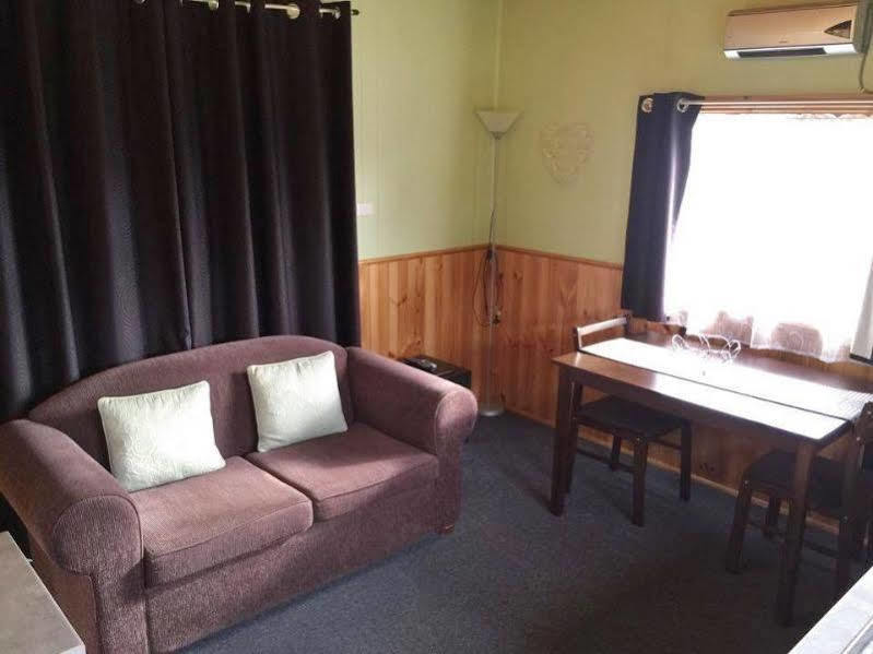 Hobart Cabins & Cottages Goodwood エクステリア 写真